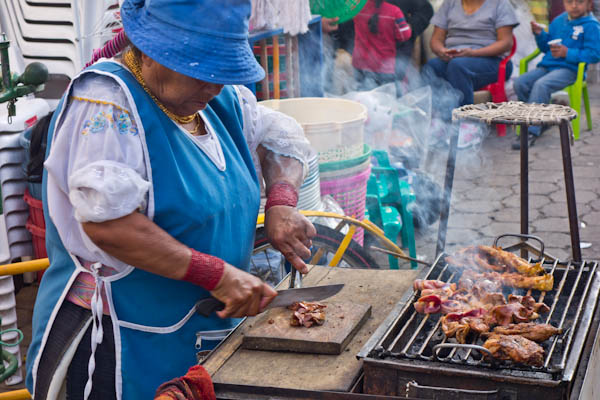 food vendor otavalo, ecuador
