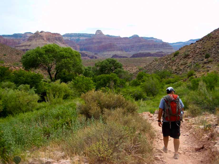 Hiking in the Grand Canyon | Best Men's Travel Underwear: ExOfficio Underwear vs. ScottEvest Underwear