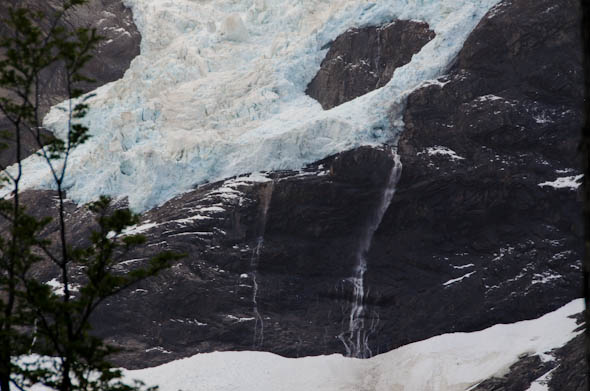 Hiking the W trek in Parque Nacional Torres del Paine