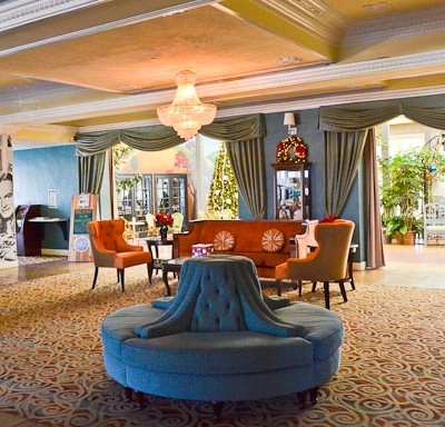The Lafayette Hotel: Budget Glamour in San Diego