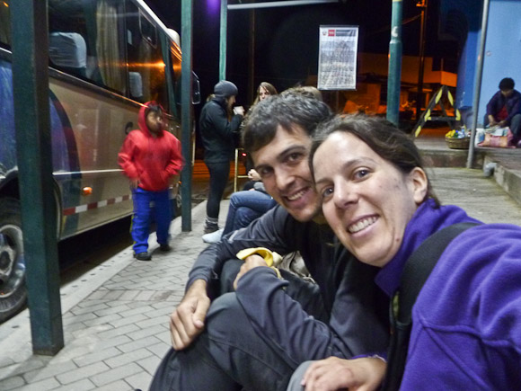 travel to machu picchu - get on the first bus in the morning