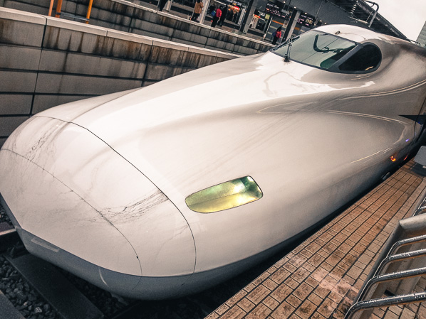 shinkansen-japan-1